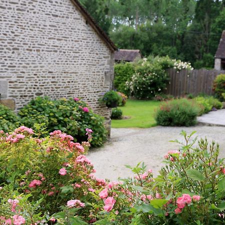 Saint-Denis-sur-Sarthon Chambre D'Hote Courtoux מראה חיצוני תמונה