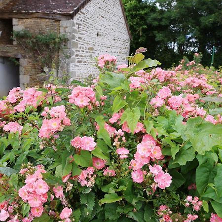 Saint-Denis-sur-Sarthon Chambre D'Hote Courtoux מראה חיצוני תמונה