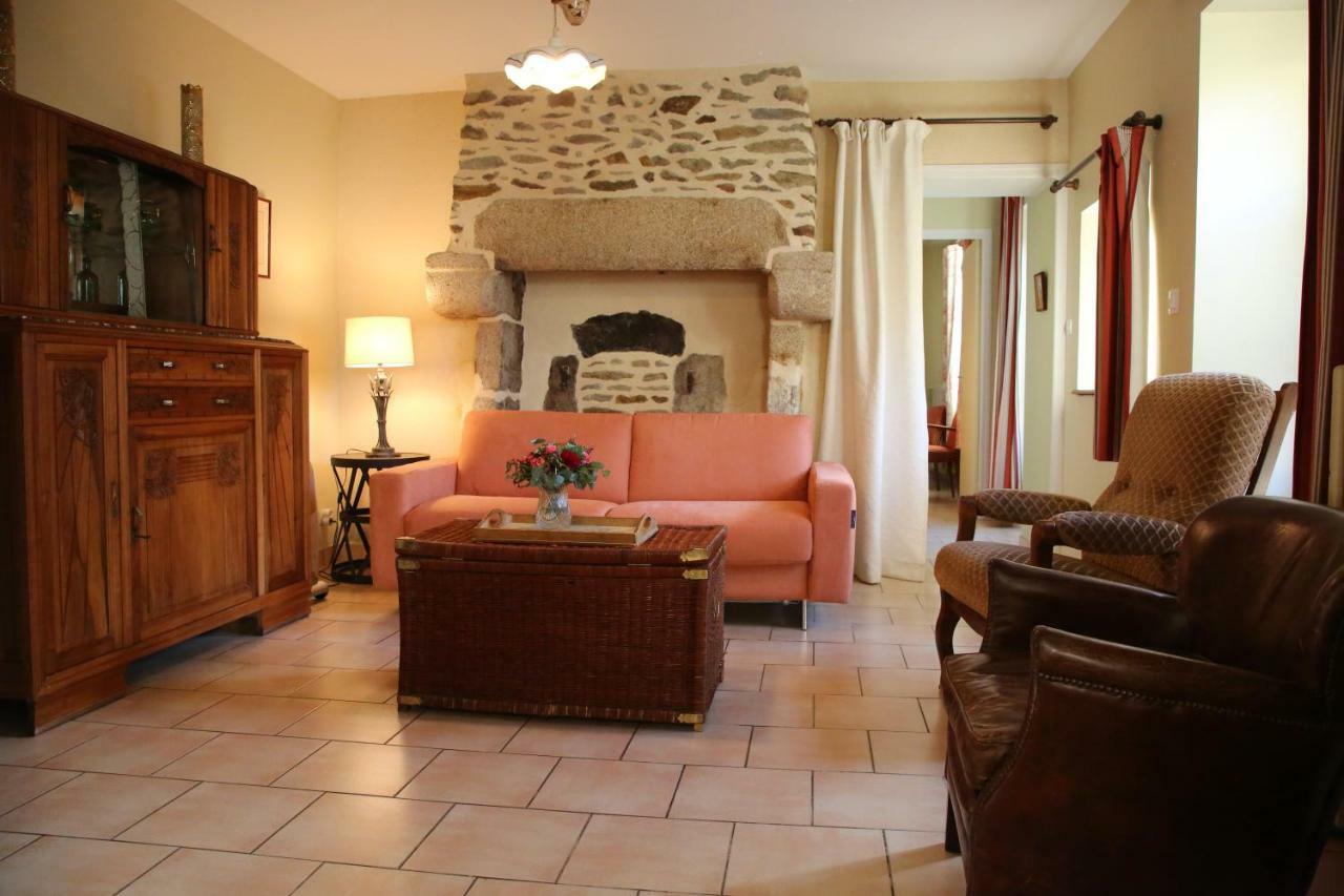 Saint-Denis-sur-Sarthon Chambre D'Hote Courtoux מראה חיצוני תמונה